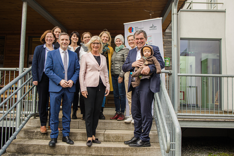 Besuch im Mehrgenerationenhaus Binsfeld mit Sozialministerin Ulrike Scharf